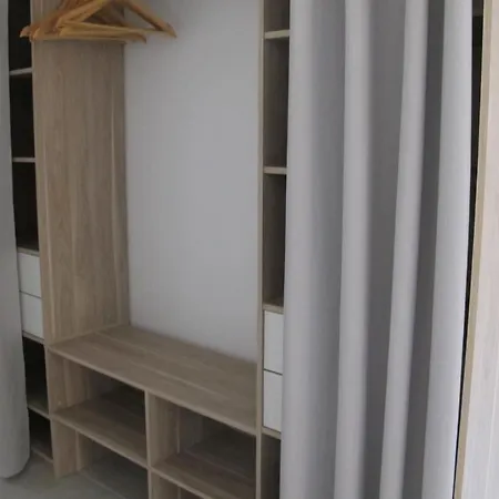 Superbe Renove De 3 Pieces Dans Апартаменты *