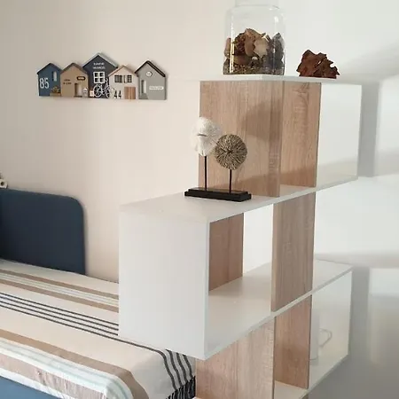 Superbe Renove De 3 Pieces Dans Apartamento